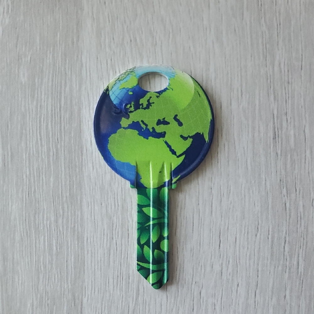 Earth Design Key - Picture 2 of 2